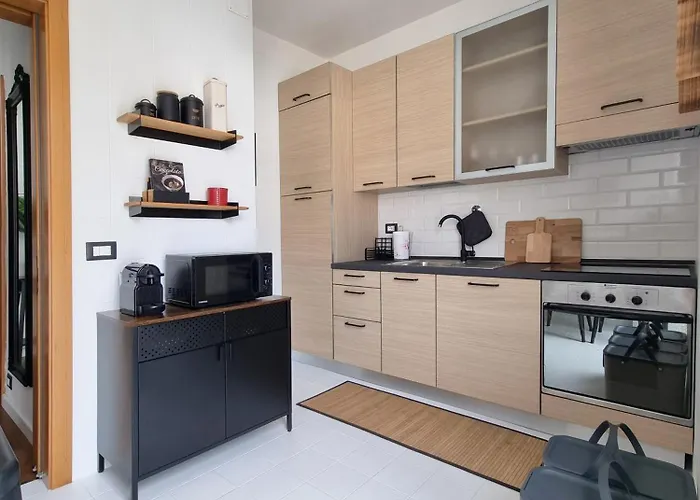 Industrial - Design & Silence In Viale Xx Settembre Apartmán Terst